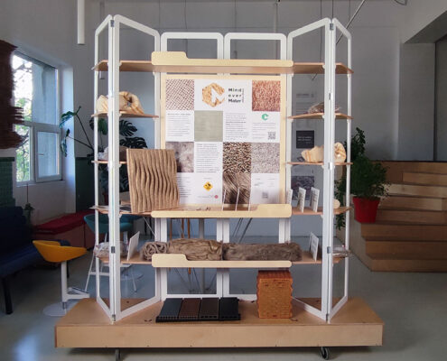 Poze-Mind-Over-MaterArtboard 1